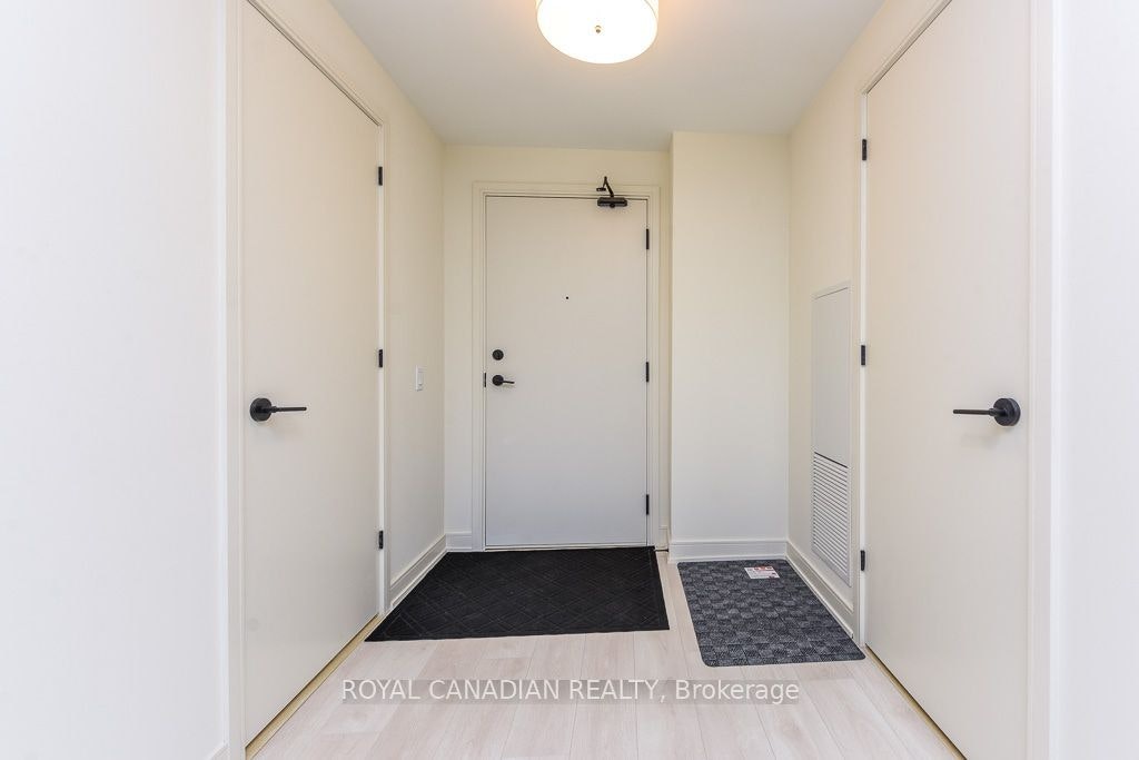 206-8010 Derry Road, Milton, ON, L9T 9N3 - 8