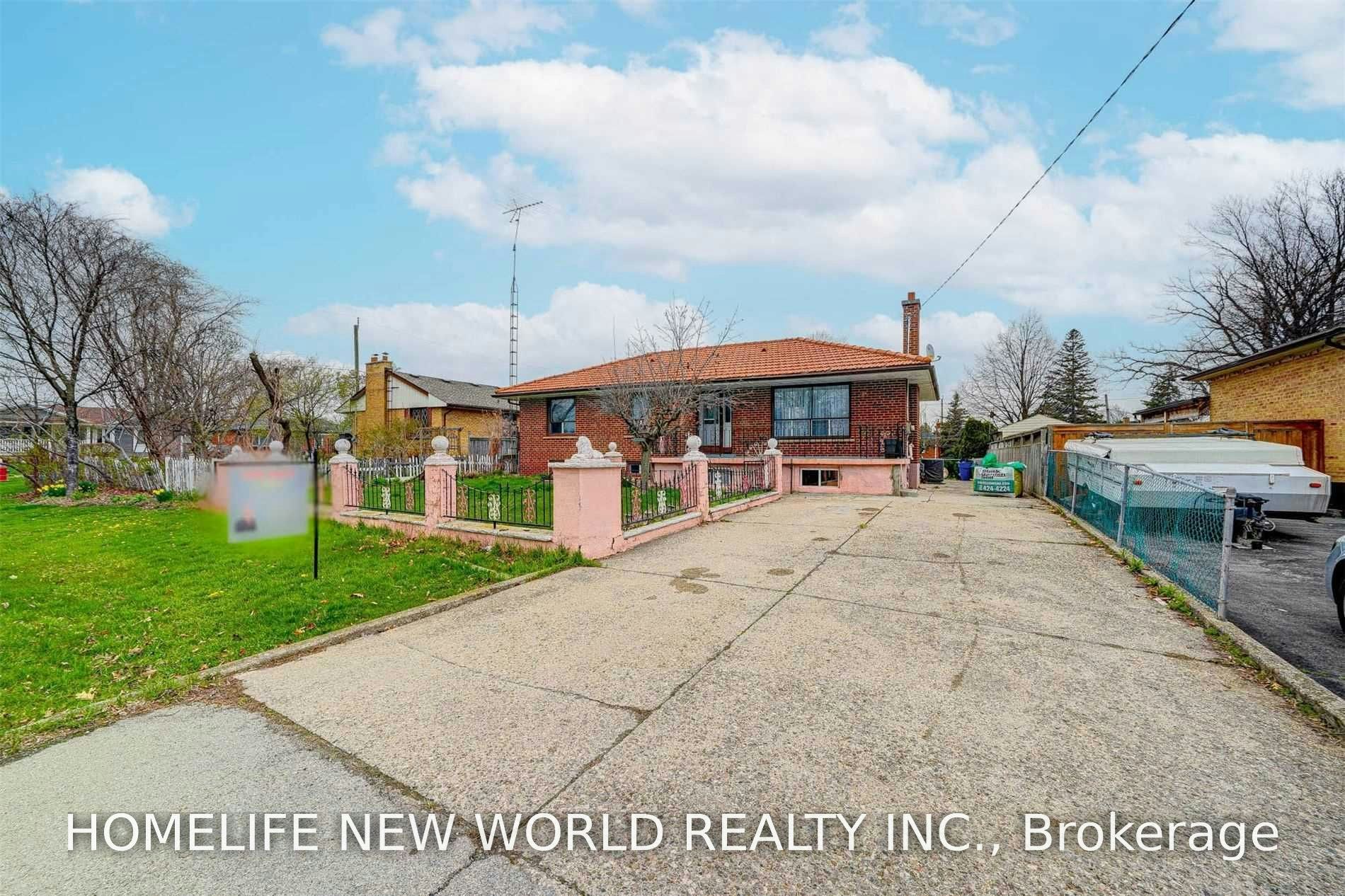 349 Woodale Avenue, Oakville, ON, L6K 2N8