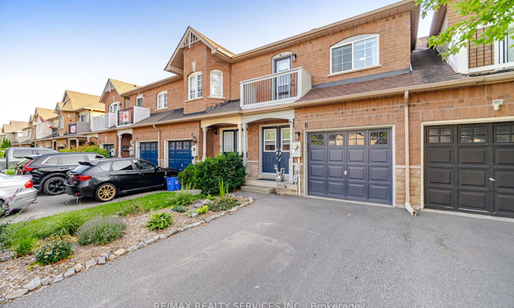 6 Harding Street