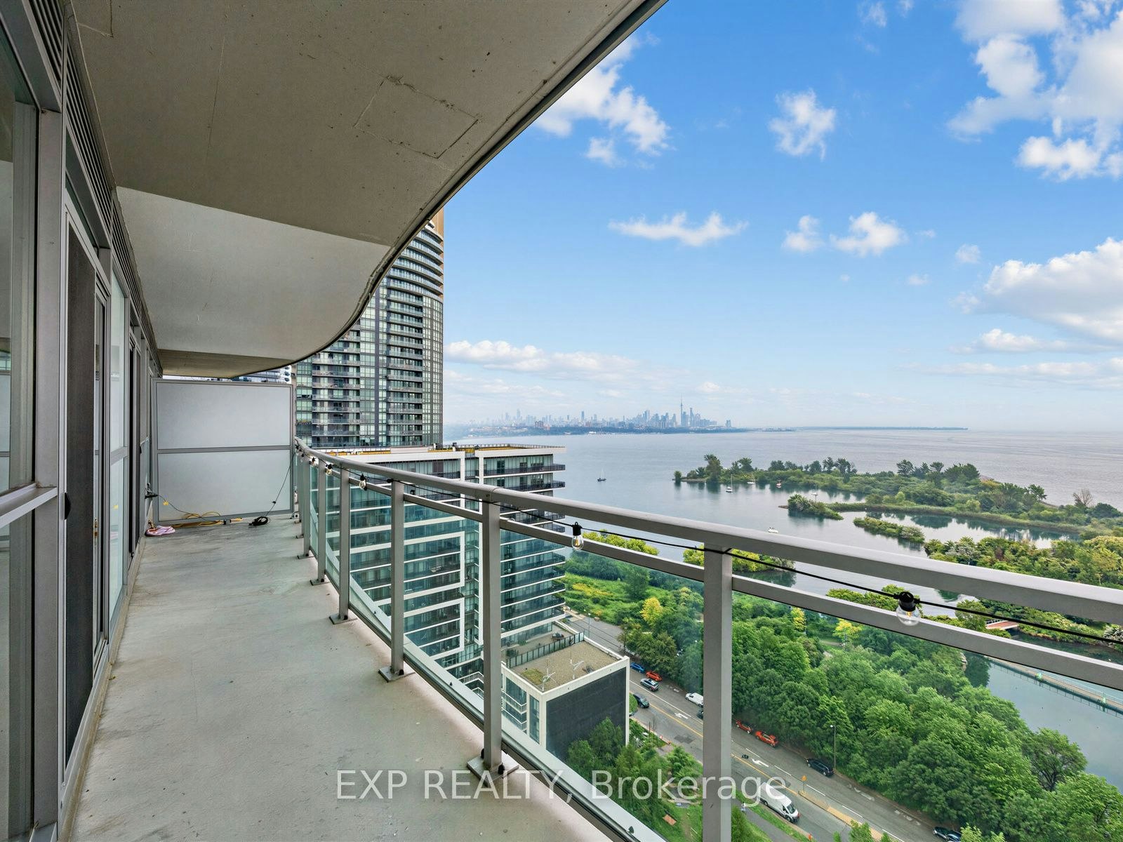 1910-33 Shore Breeze Drive, Toronto, ON, M8V 0G1