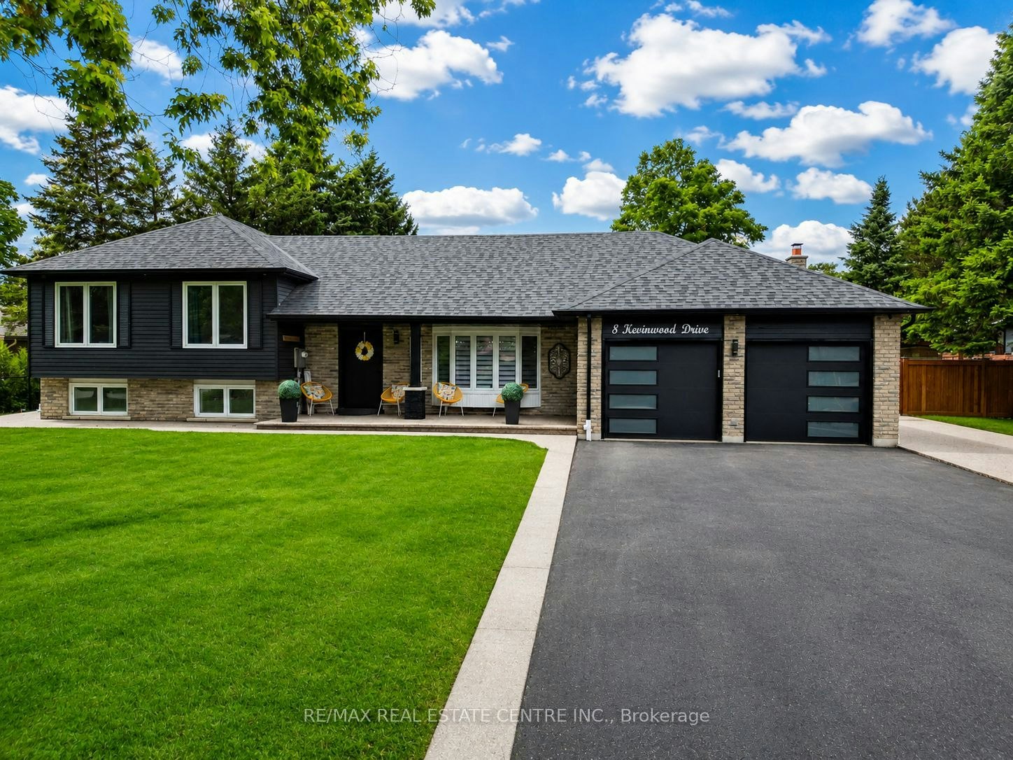8 Kevinwood Drive, Caledon, ON, L7K 0Z1