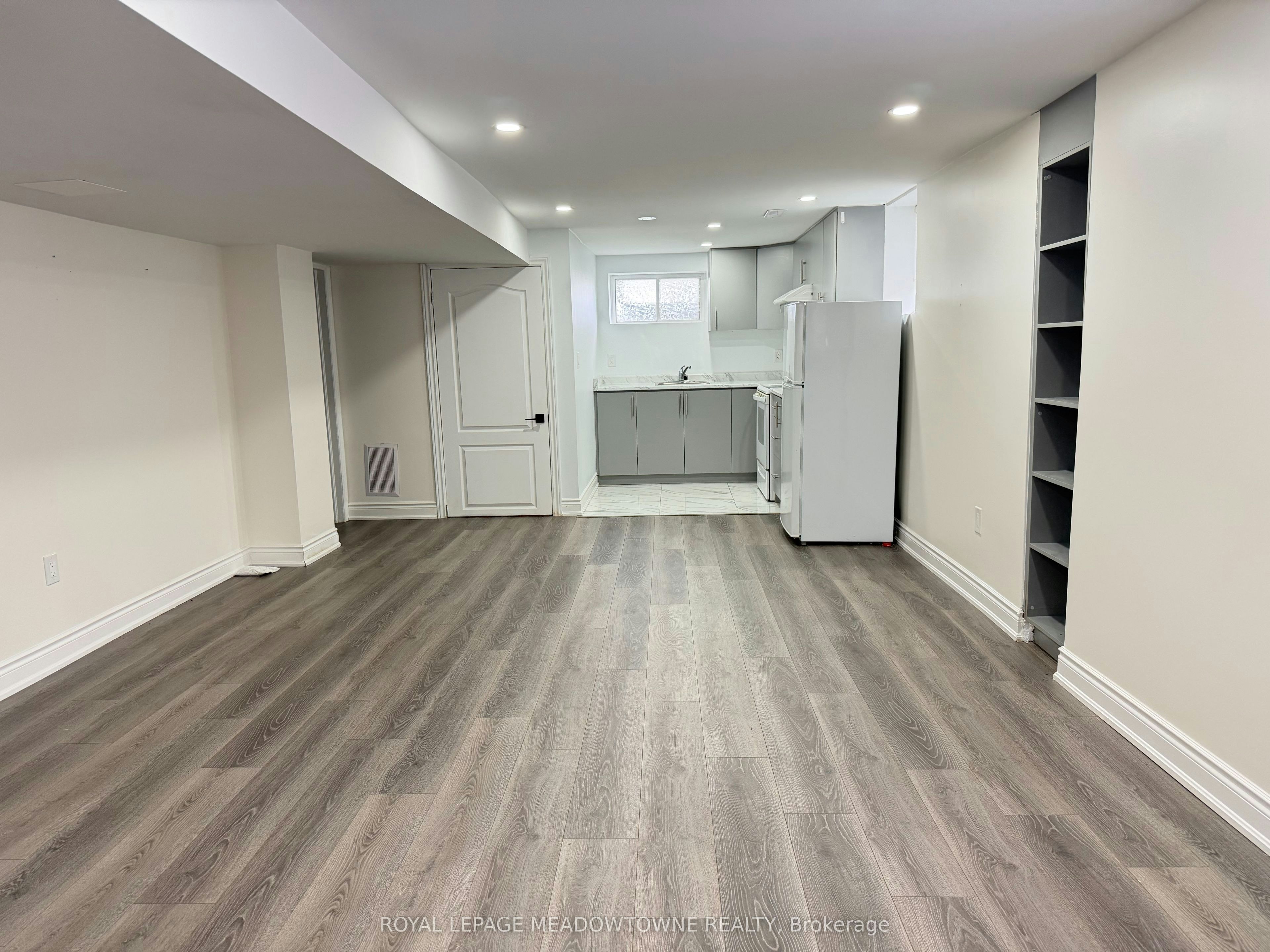 BASEMENT-4 Keats Avenue, Halton Hills, ON, L7G 1T4 - 3