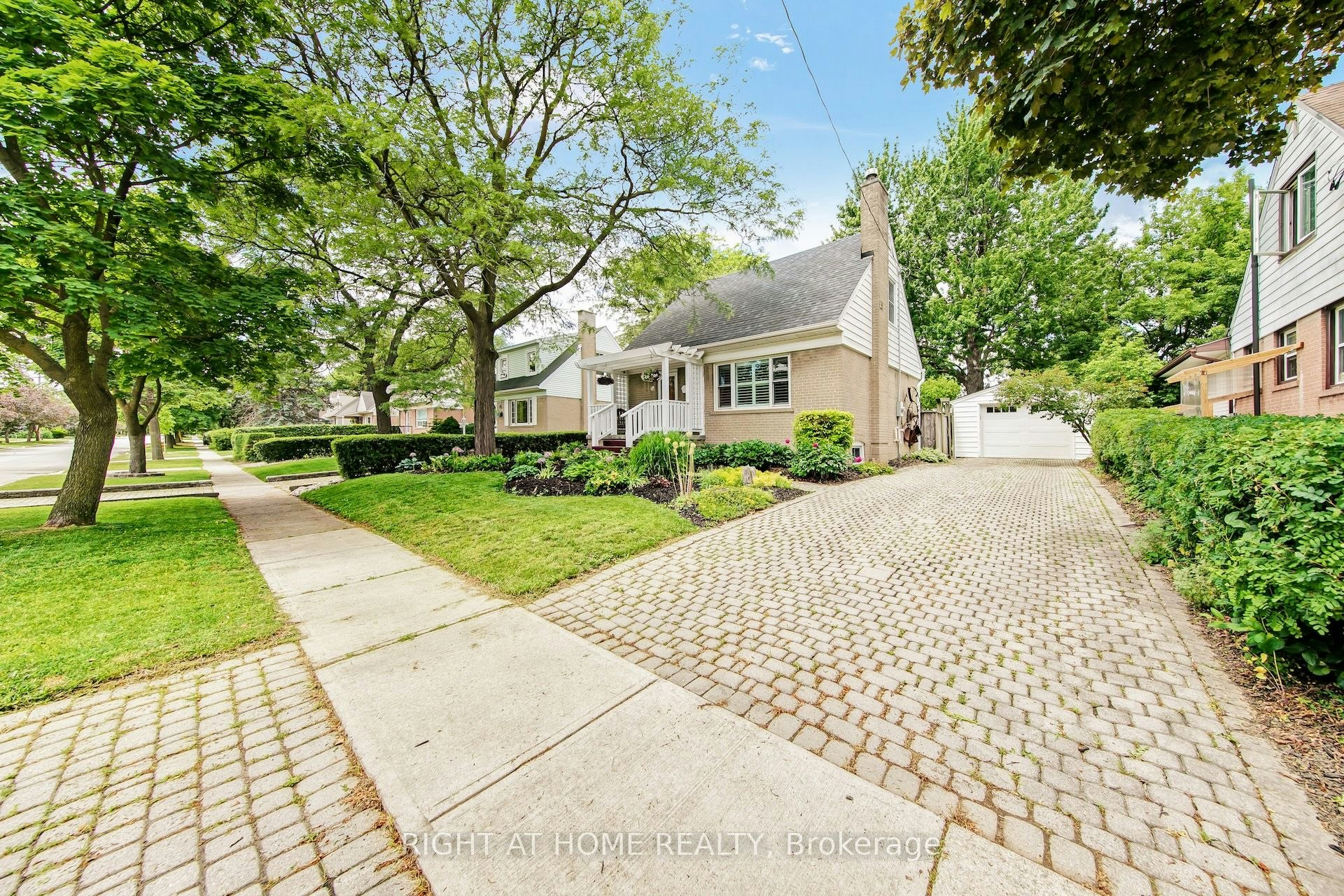 74 Mccaul Street, Brampton, ON, L6V 1J3