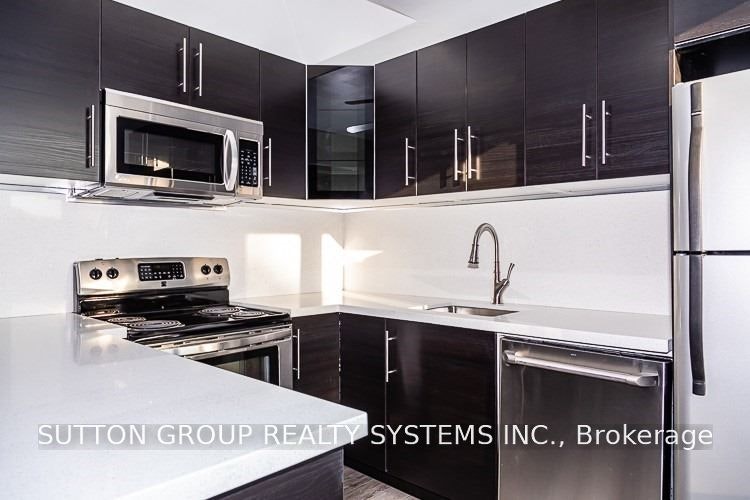 27 Indian Grove, Toronto, ON, M6R 2Y1 - 6