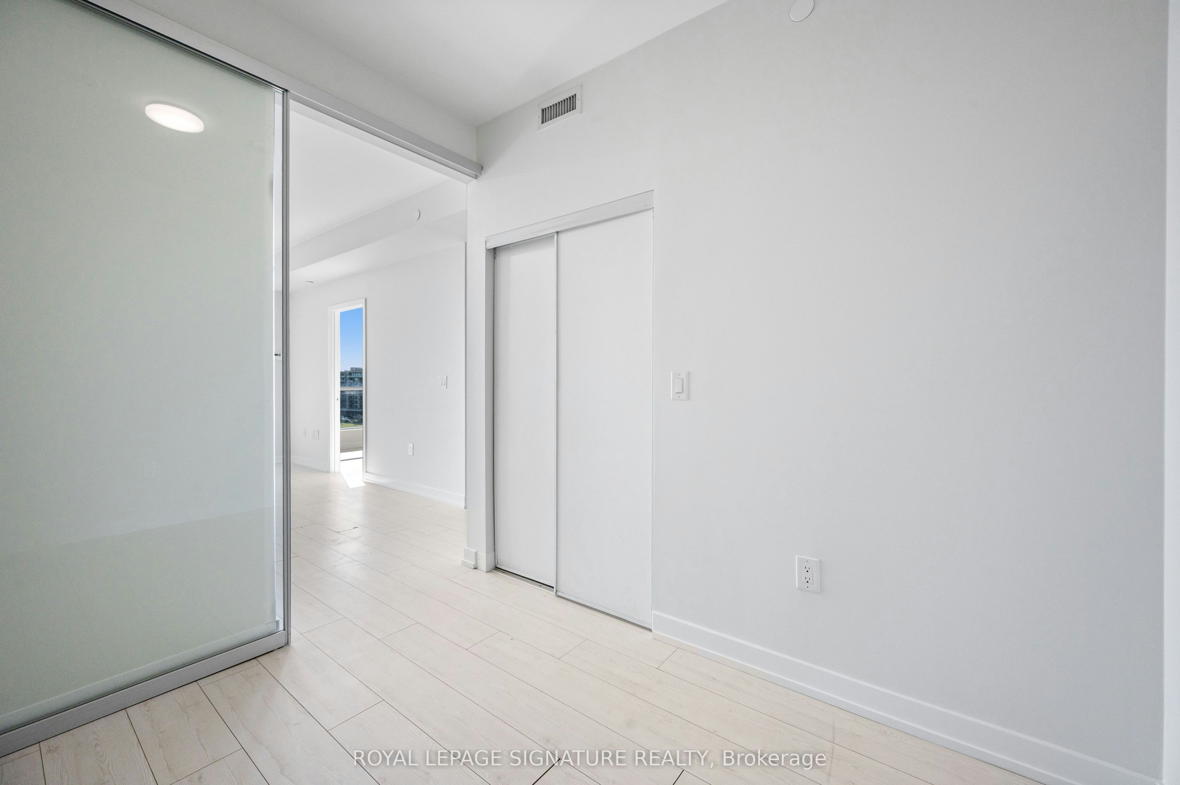 710-10 De Boers Drive, Toronto, ON, M3J 0L6 - 15