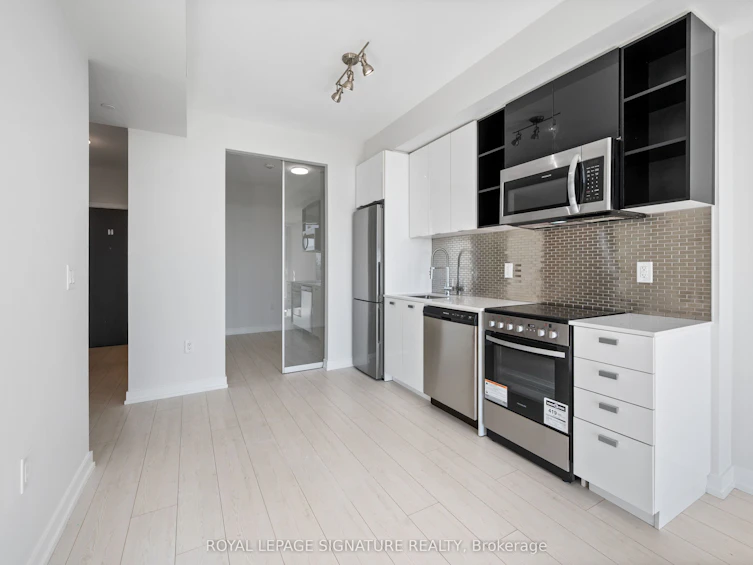 710-10 De Boers Drive, Toronto, ON, M3J 0L6 - 7