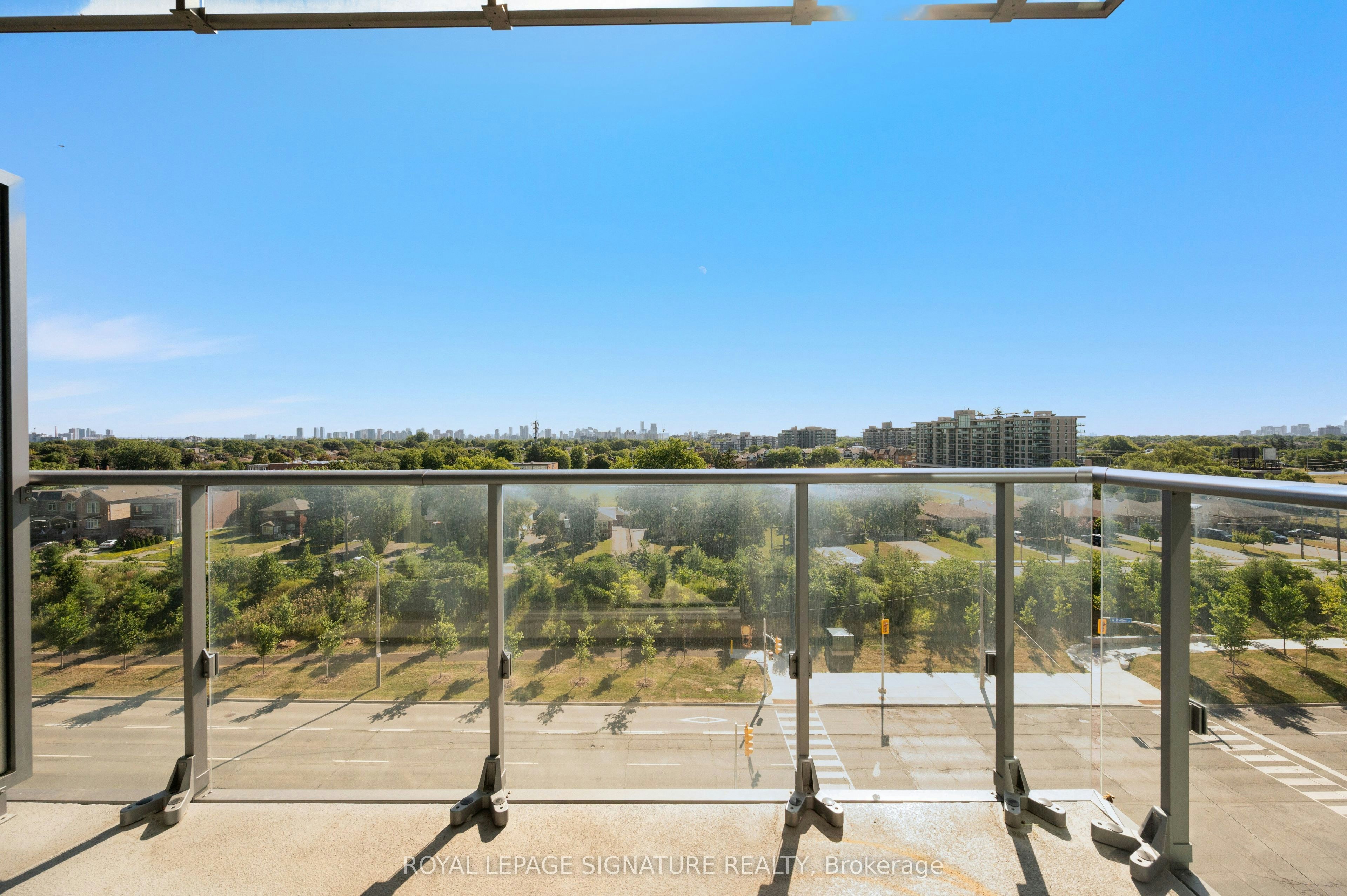 710-10 De Boers Drive, Toronto, ON, M3J 0L6 - 21