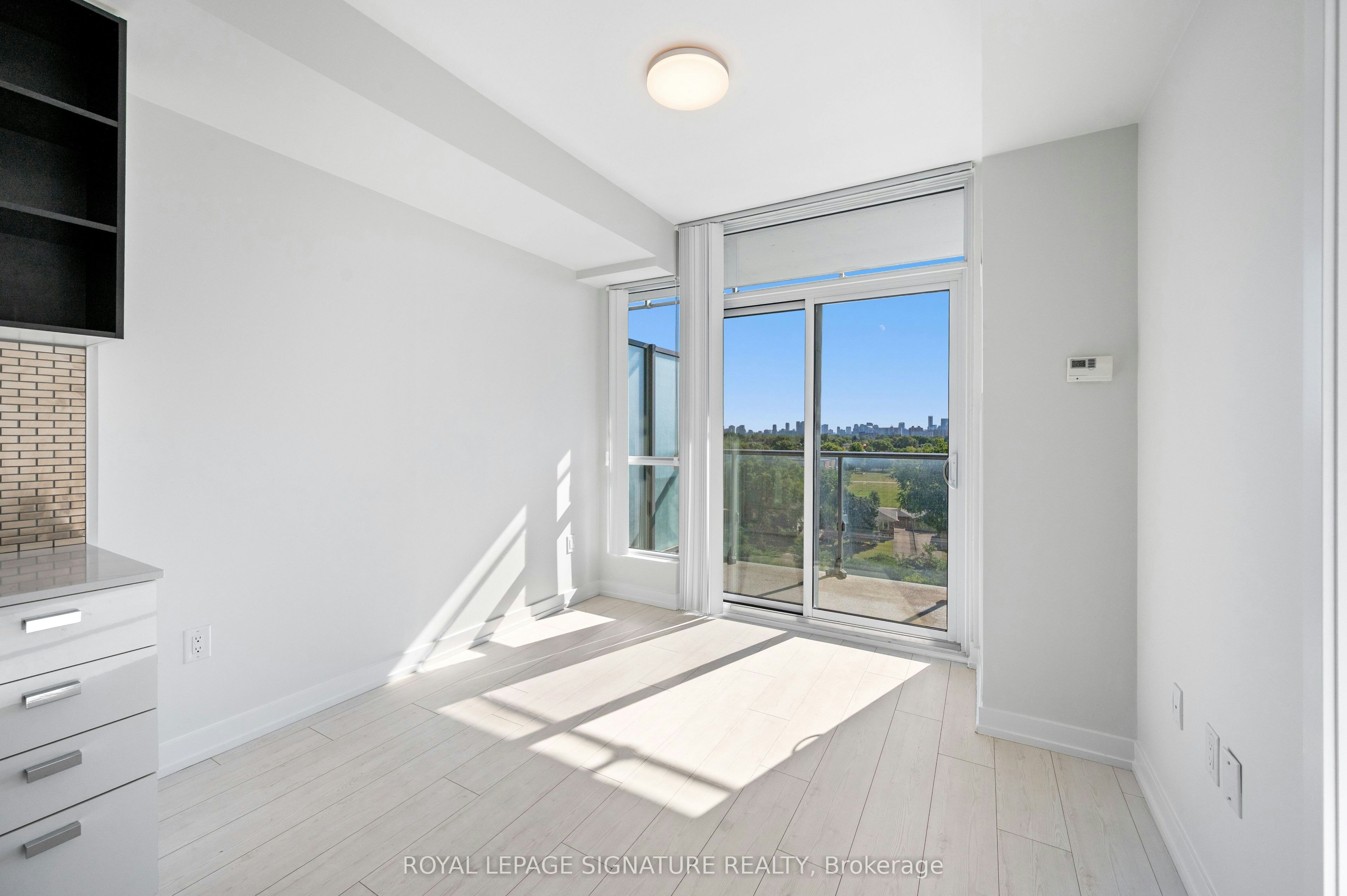 710-10 De Boers Drive, Toronto, ON, M3J 0L6 - 10