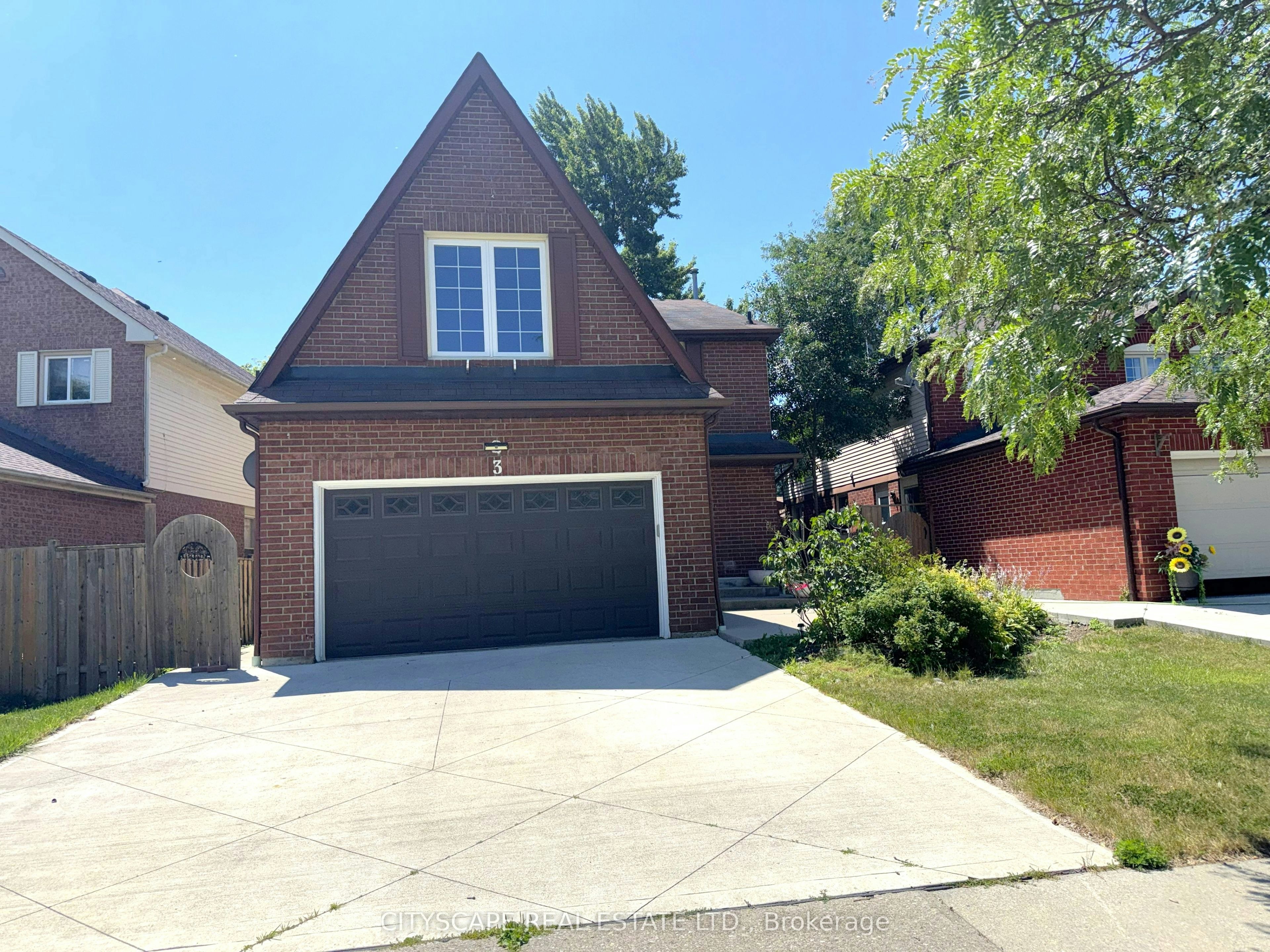 3 Gervais Drive, Brampton, ON, L6Y 2V3