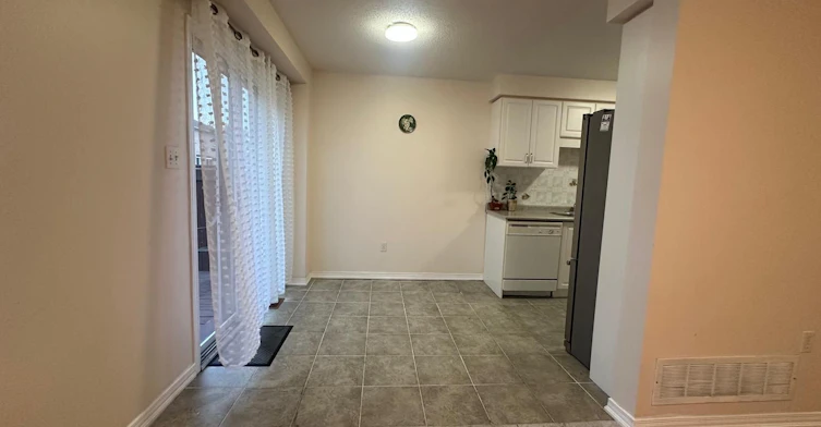 28 Pompano Place, Brampton, ON, L6P 1N5 - 7