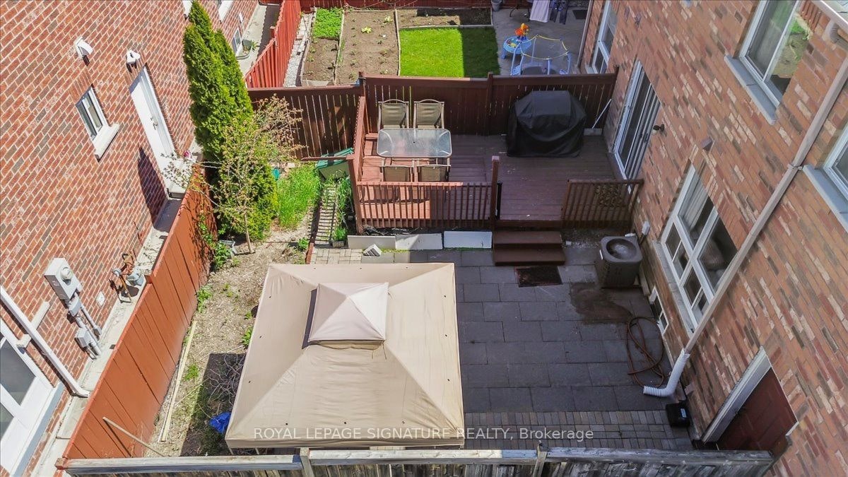 28 Pompano Place, Brampton, ON, L6P 1N5 - 29