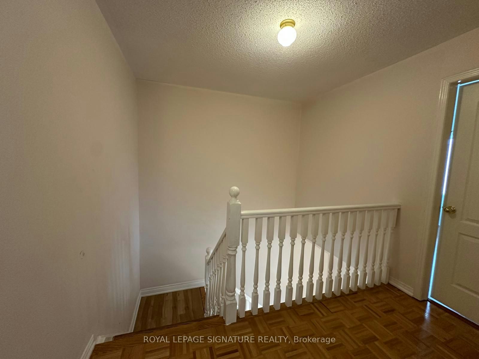 28 Pompano Place, Brampton, ON, L6P 1N5 - 14
