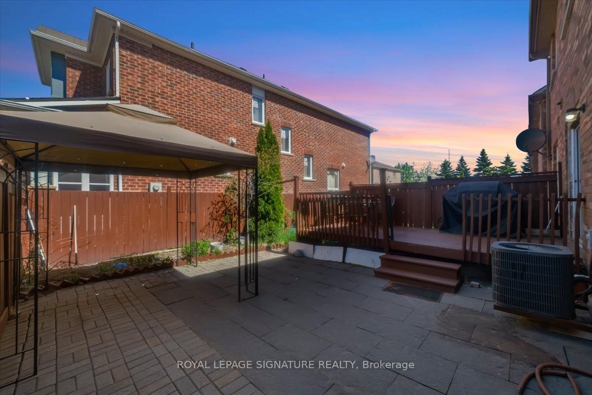 28 Pompano Place, Brampton, ON, L6P 1N5 - 26