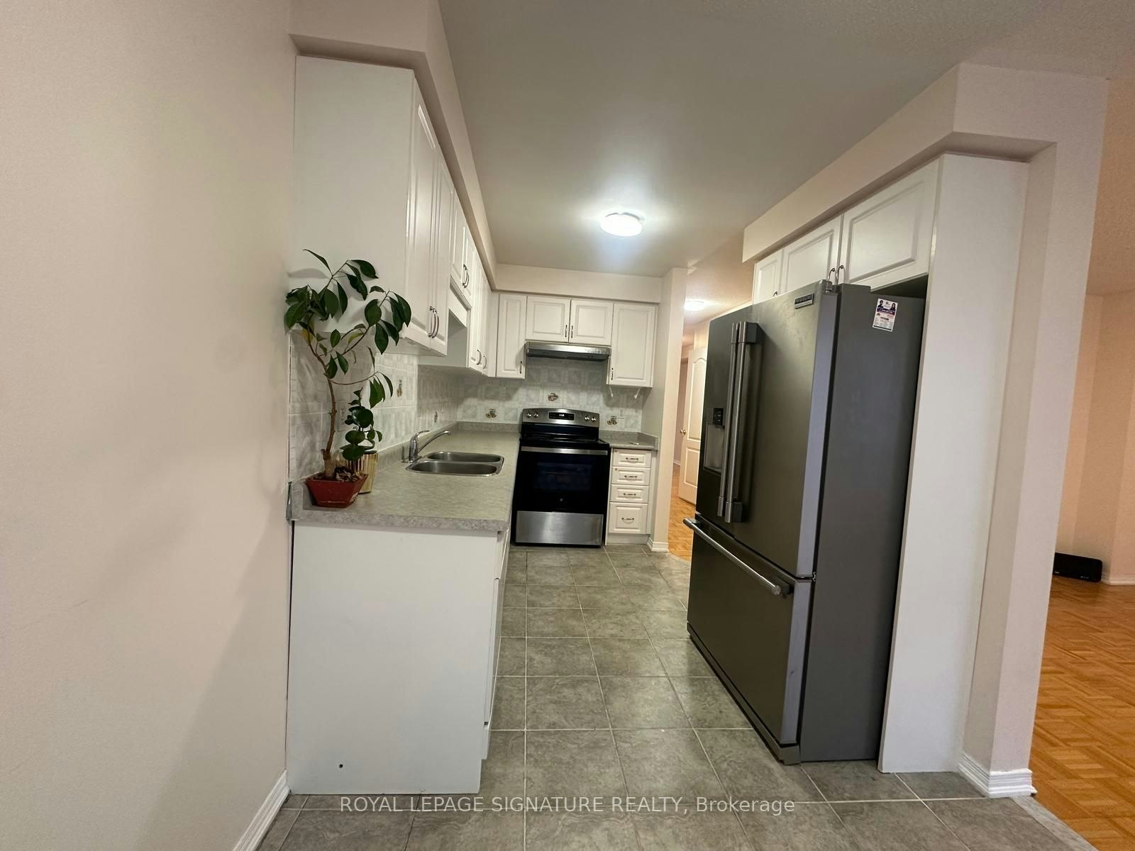 28 Pompano Place, Brampton, ON, L6P 1N5 - 8