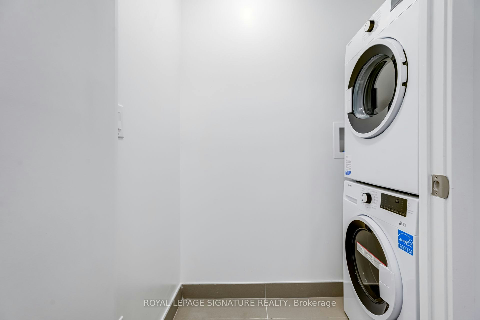 909-3100 Keele Street, Toronto, ON, M3M 2H4 - 9