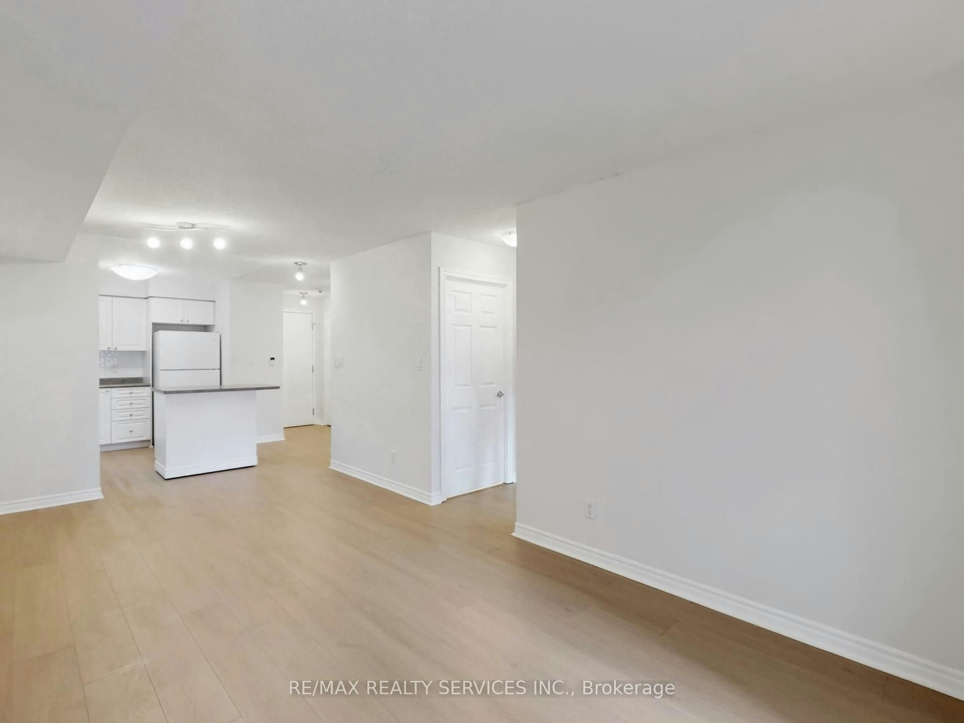 504-3880 Duke Of York Boulevard, Mississauga, ON, L5B 4M7 - 24