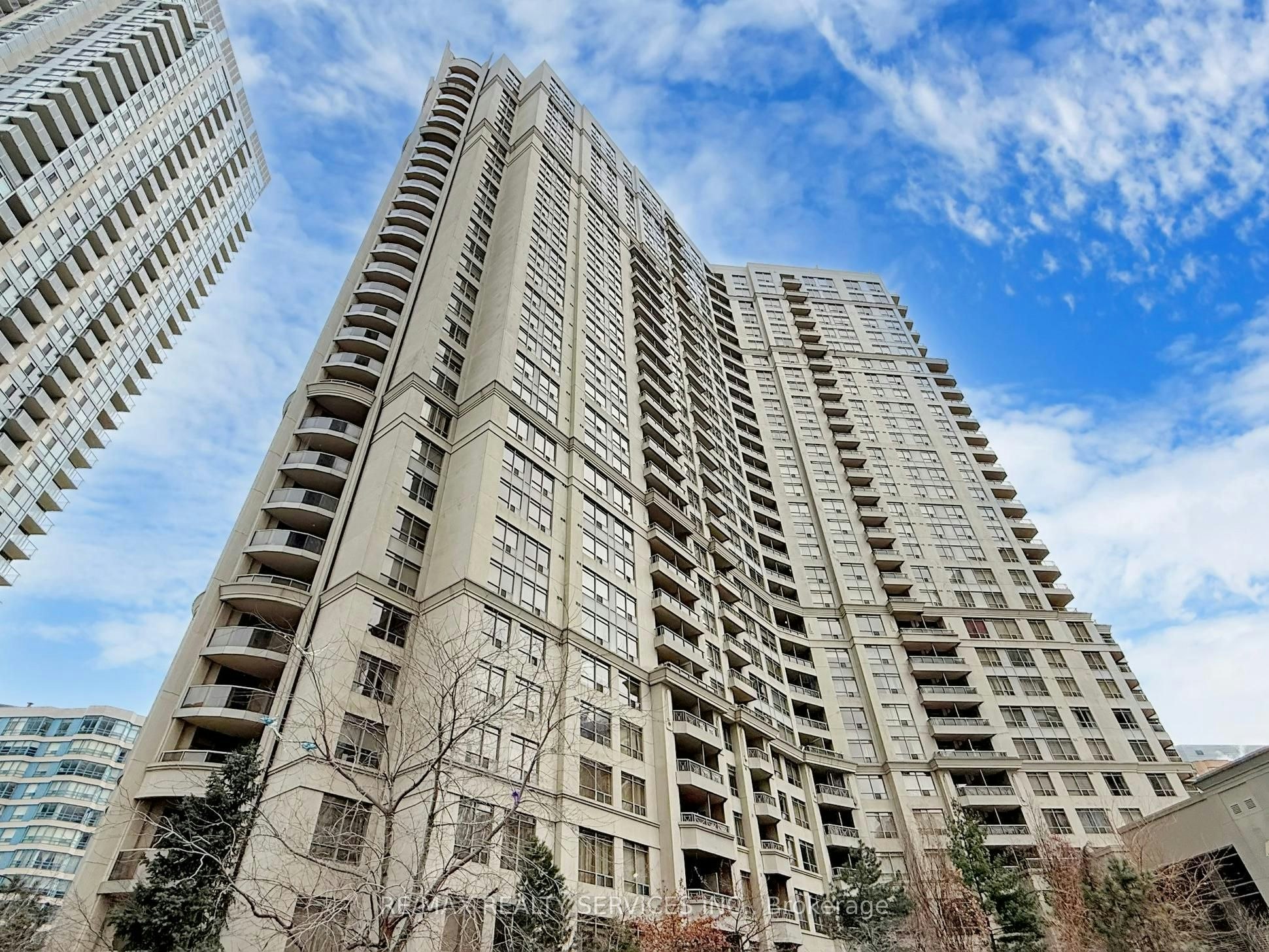 504-3880 Duke Of York Boulevard, Mississauga, ON, L5B 4M7