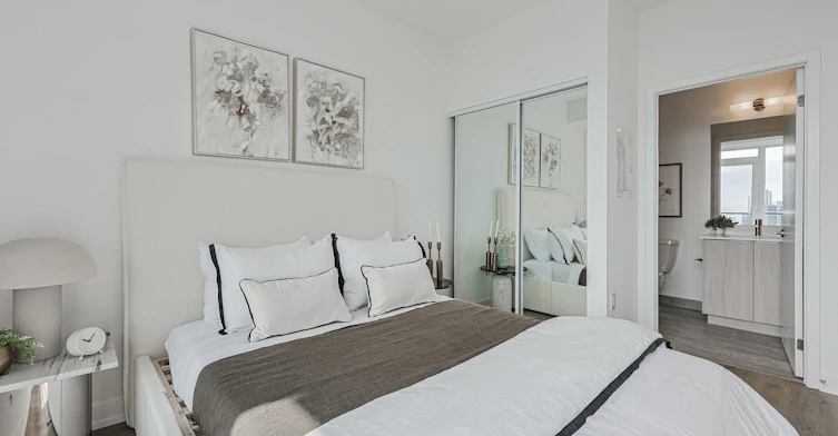 2704-395 Square One Drive, Mississauga, ON, L5B 0P6 - 16