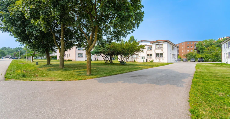 1-1037 Churchill Avenue, Oakville, ON, L6H 2A7 - 2