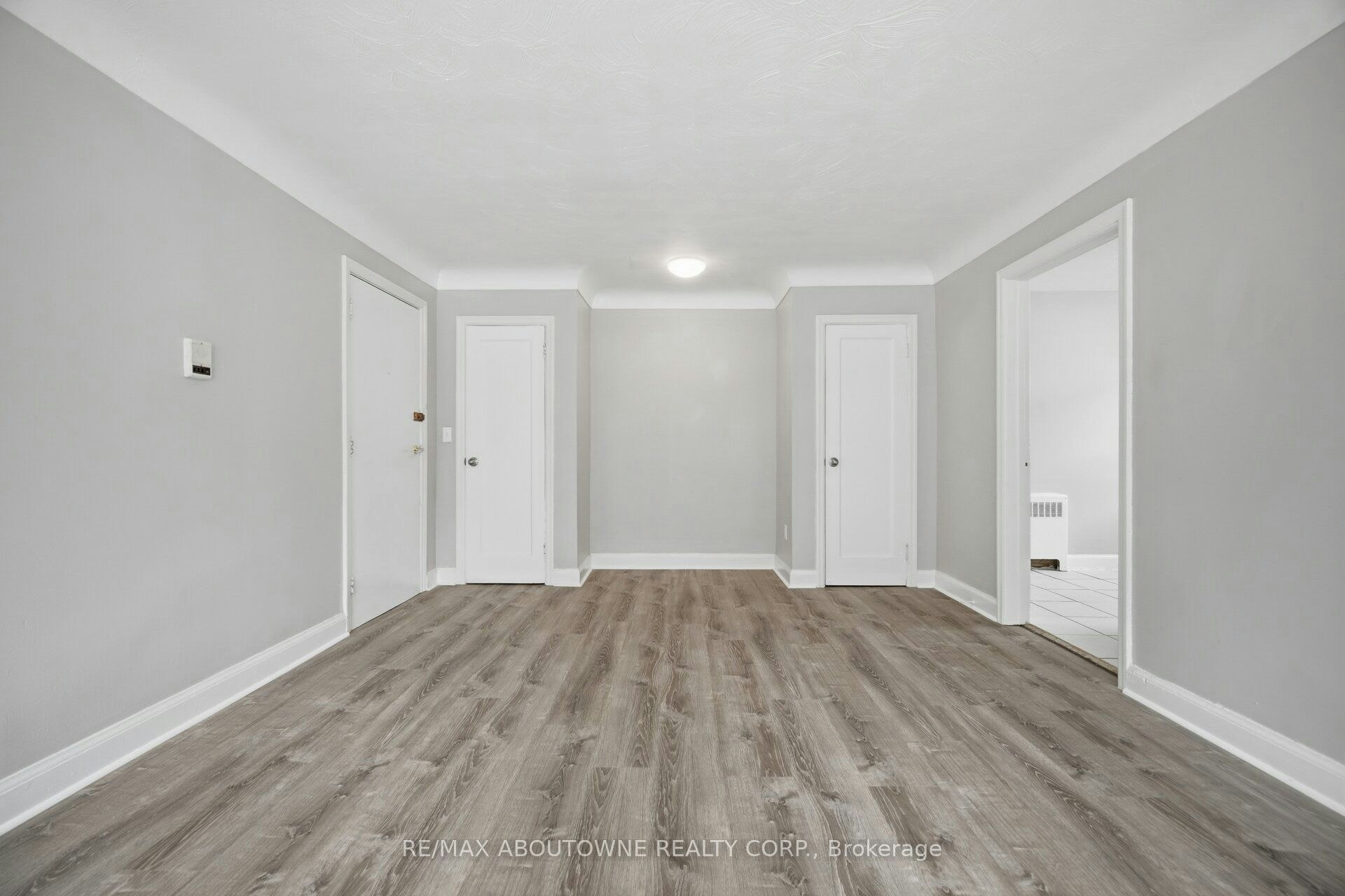 1-1037 Churchill Avenue, Oakville, ON, L6H 2A7 - 8