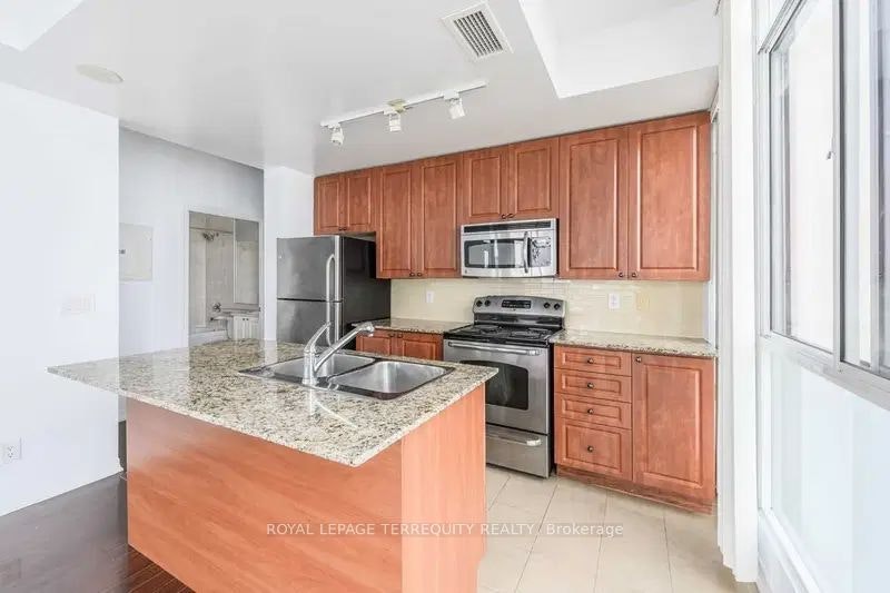 1505-225 Webb Drive, Mississauga, ON, L5B 4P2 - 4