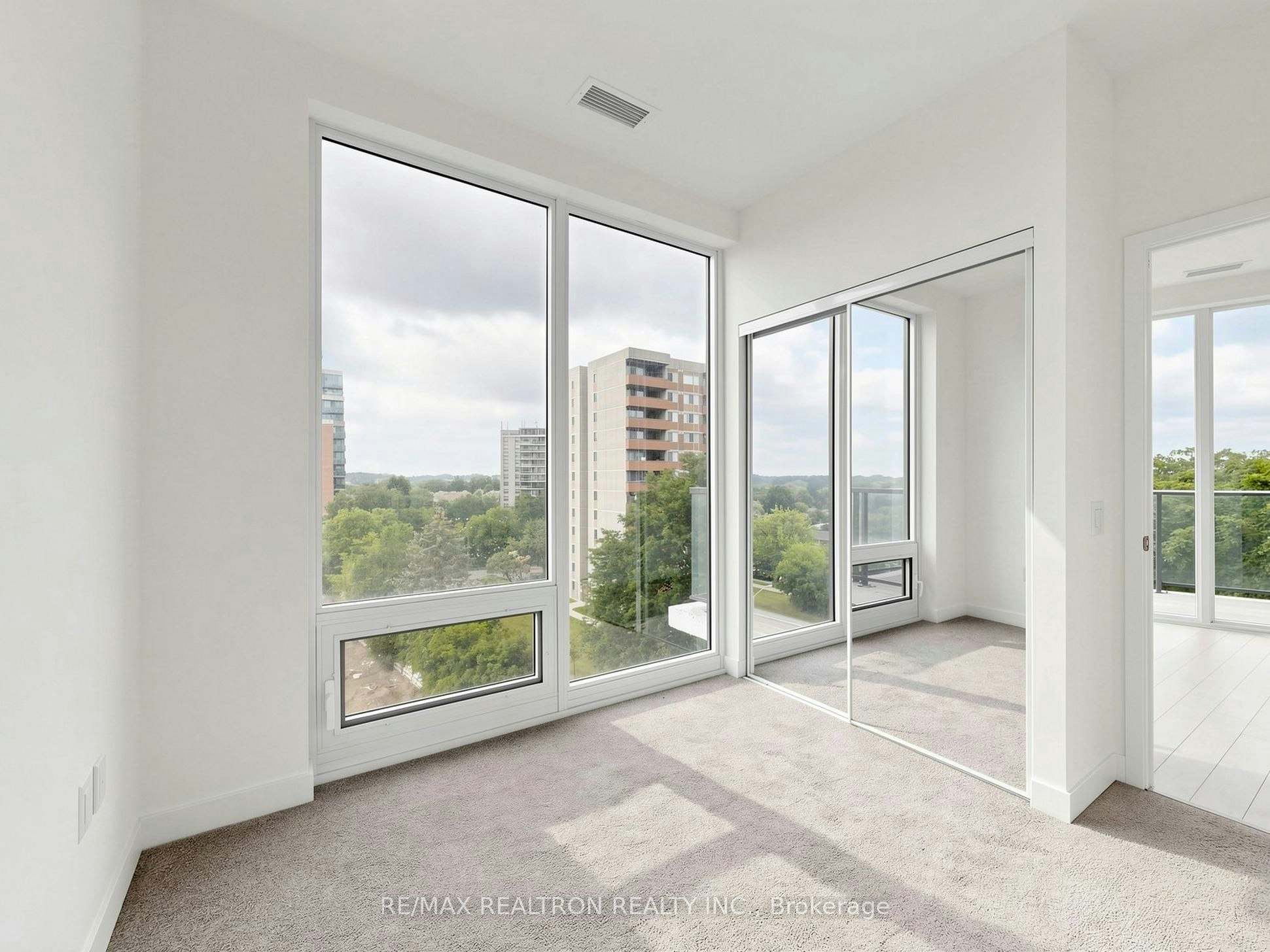 702-4010 Eglinton Avenue W, Toronto, ON, M9A 0G5 - 25