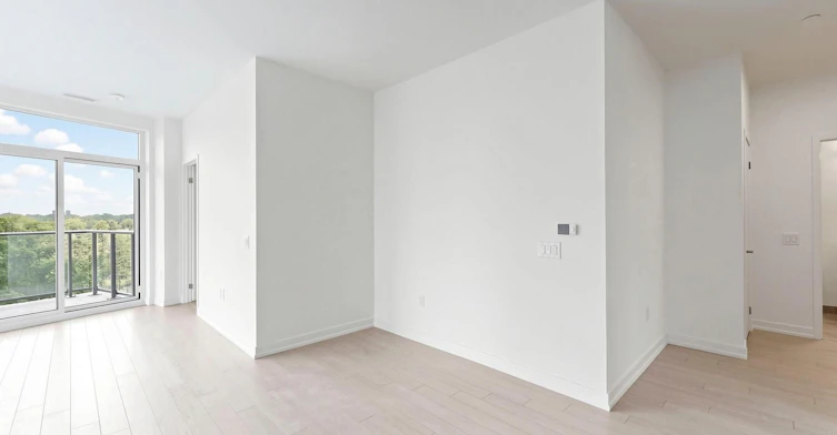 702-4010 Eglinton Avenue W, Toronto, ON, M9A 0G5 - 10