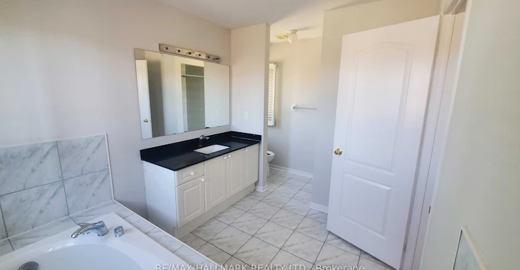 4930 Southampton Drive, Mississauga, ON, L5M 7P9 - 11