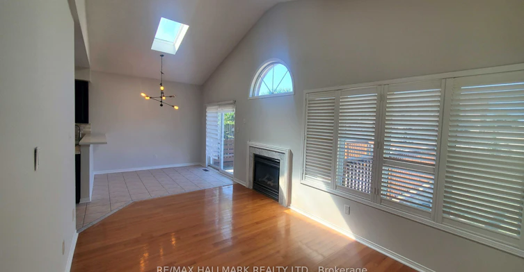 4930 Southampton Drive, Mississauga, ON, L5M 7P9 - 8