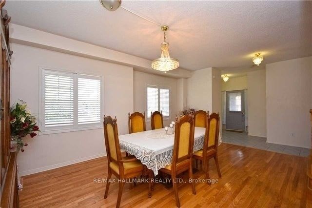 4930 Southampton Drive, Mississauga, ON, L5M 7P9 - 3