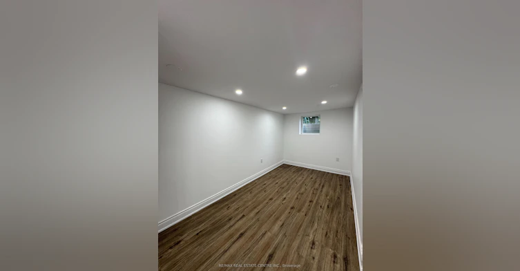 basement-3722 Ellengale Drive, Mississauga, ON, L5C 1Z7 - 5