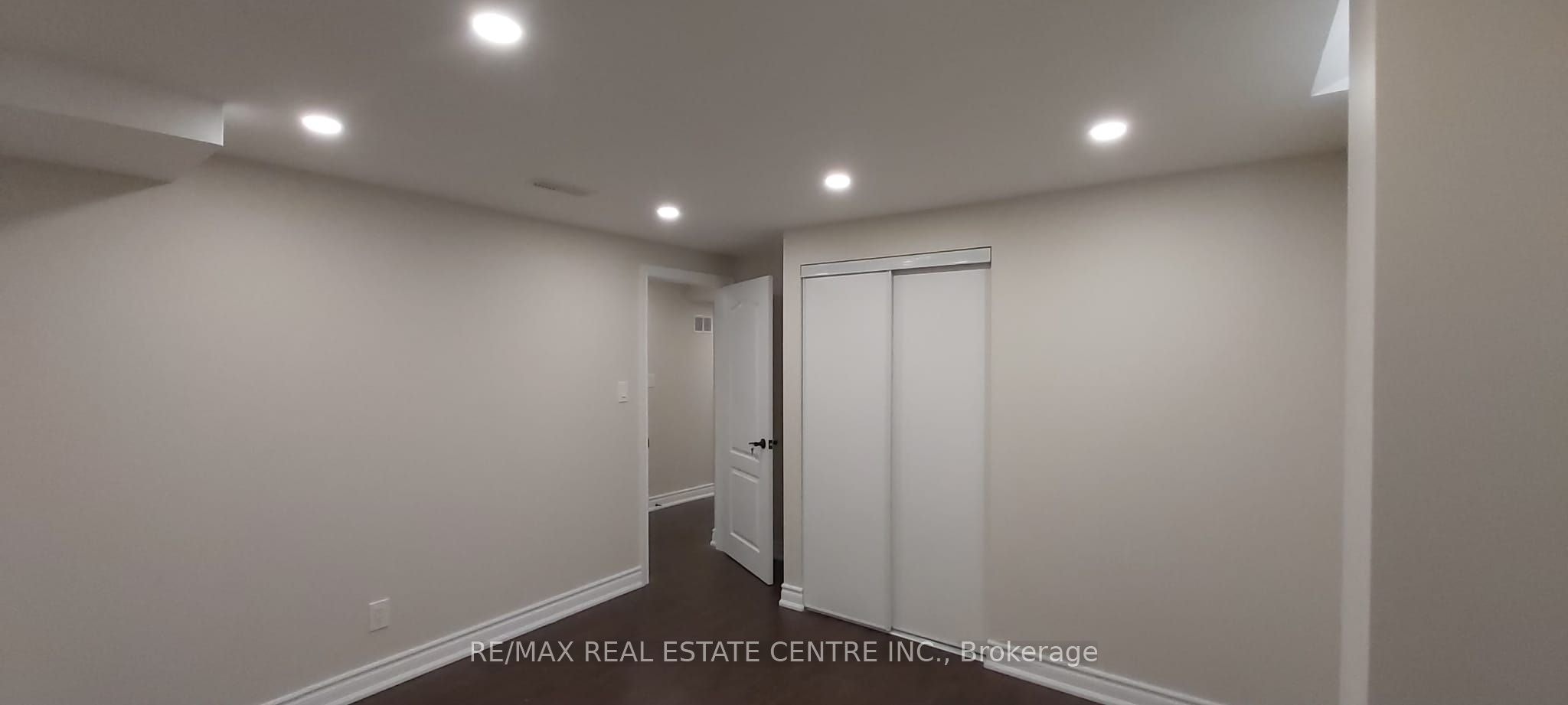 Bsmt-5926 Sidmouth Street, Mississauga, ON, L5V 2Z3 - 6
