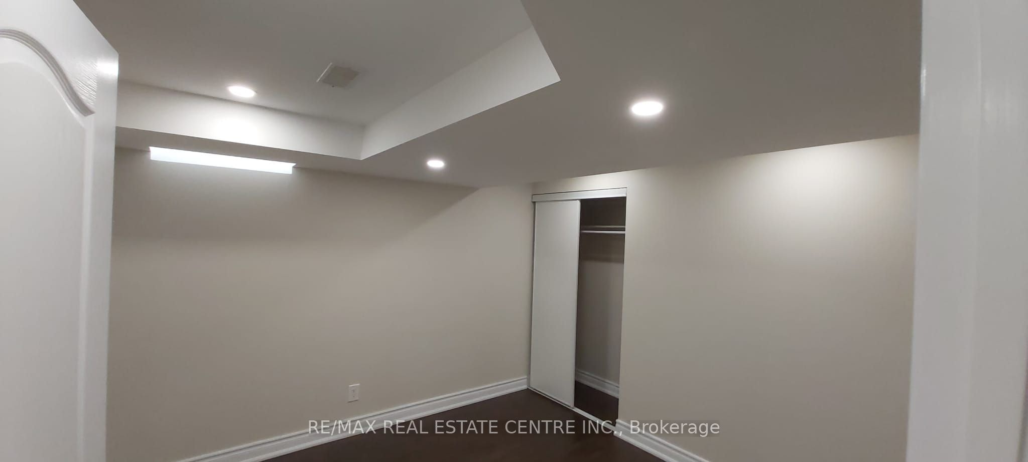 Bsmt-5926 Sidmouth Street, Mississauga, ON, L5V 2Z3 - 10