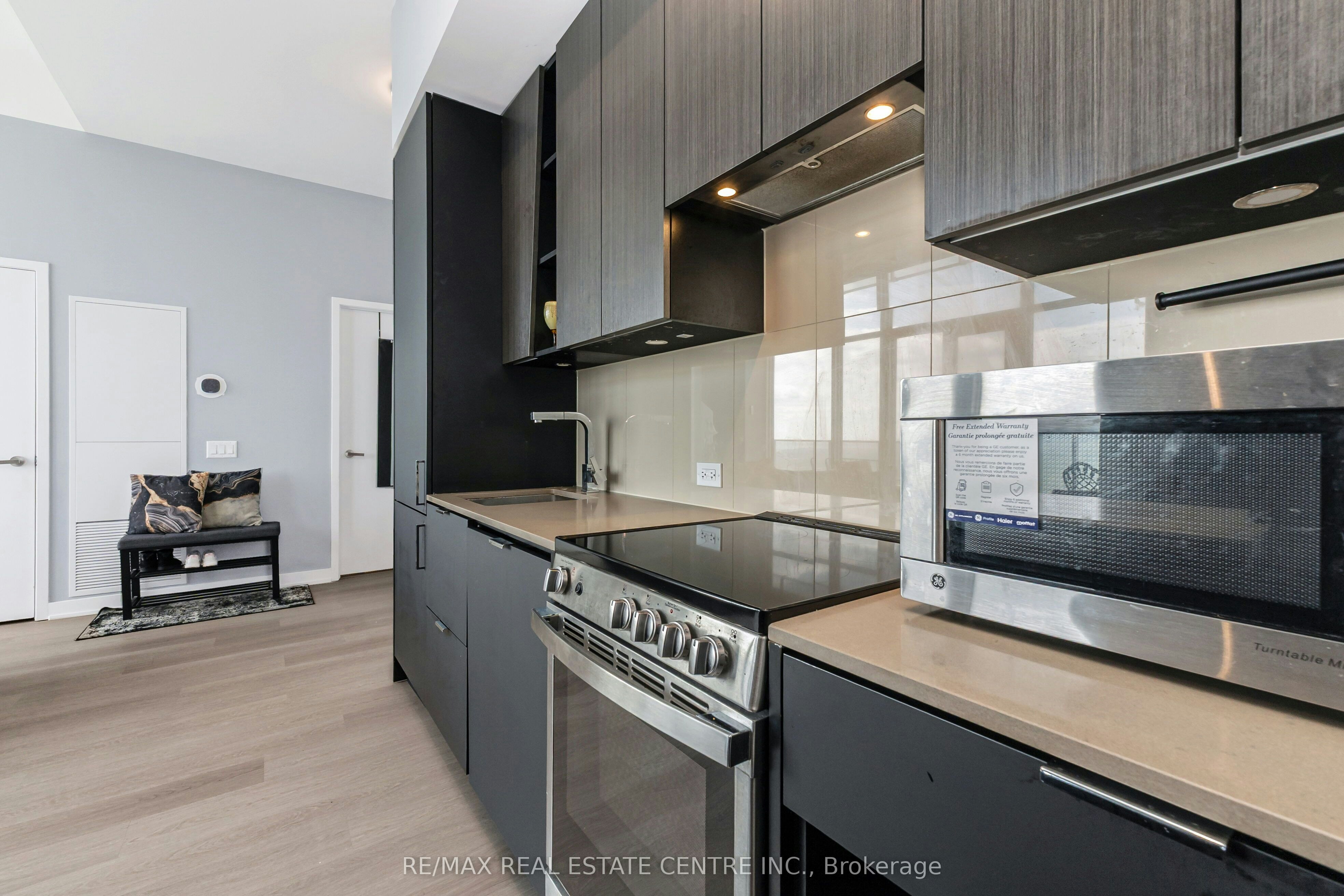 6004-3883 Quartz Road, Mississauga, ON, L5B 0M4 - 12