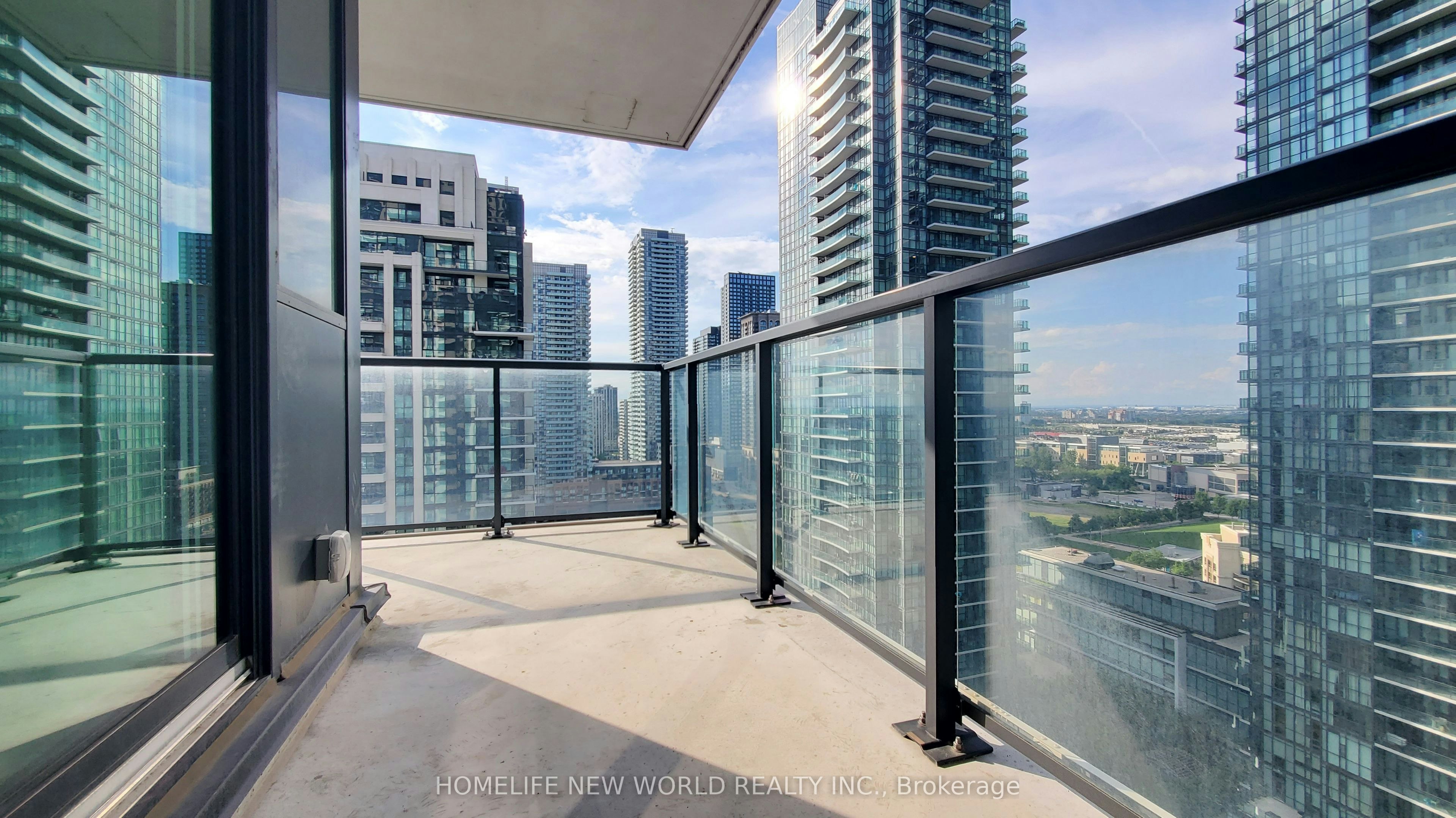 2015-4055 Parkside Village Drive, Mississauga, ON, L5B 0K8 - 21