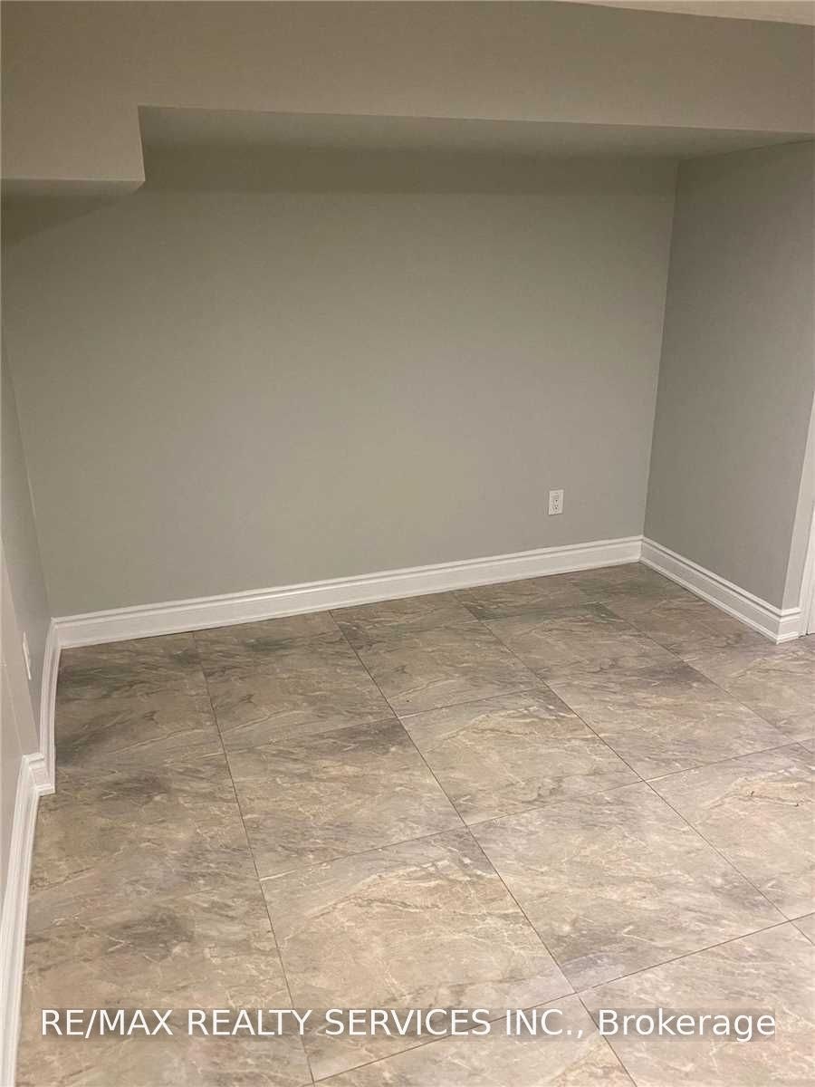 Bsmt-26 Swennen Drive, Brampton, ON, L6V 4E3 - 4
