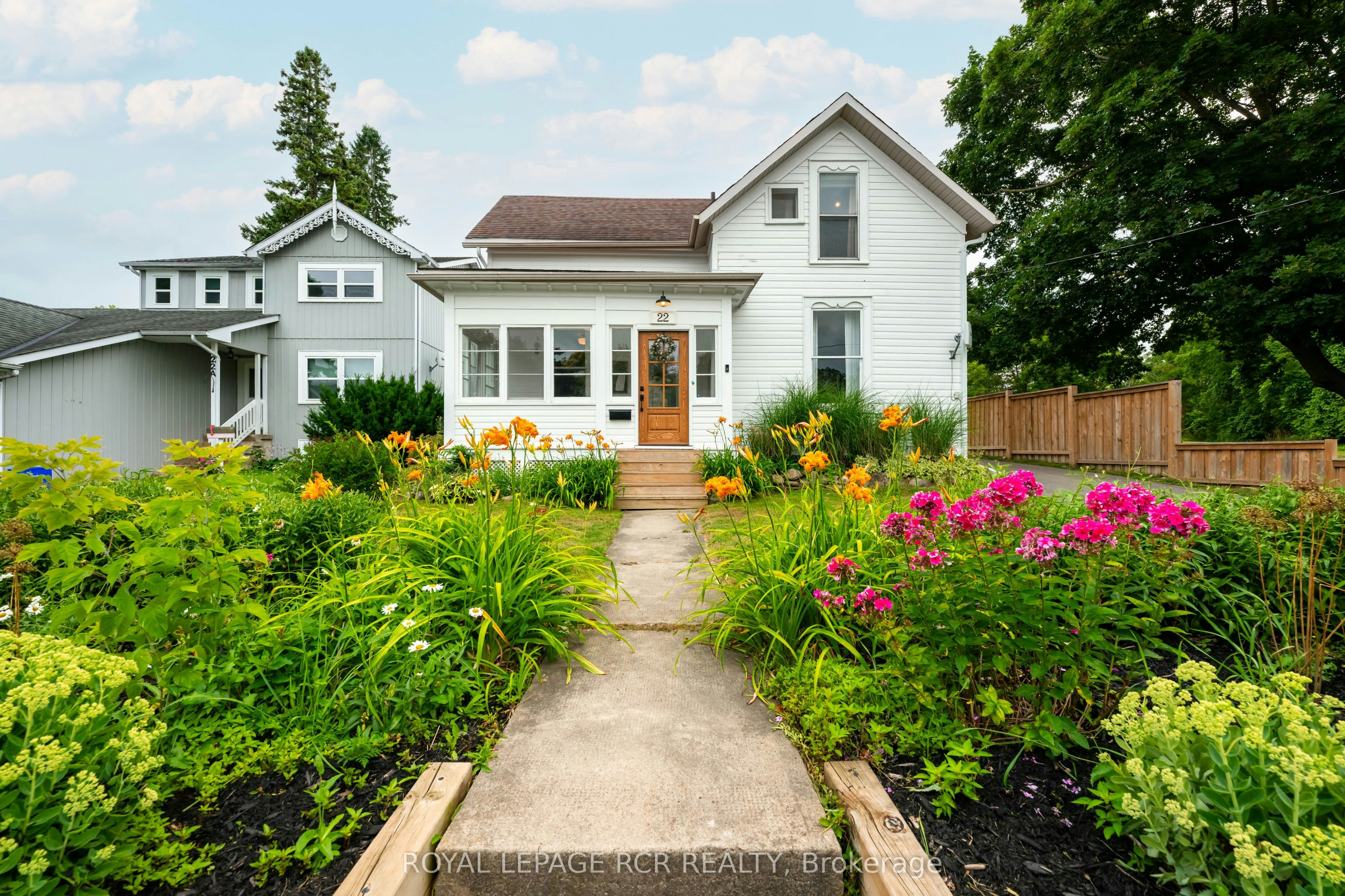 22 John Street, Orangeville, ON, L9W 2P1
