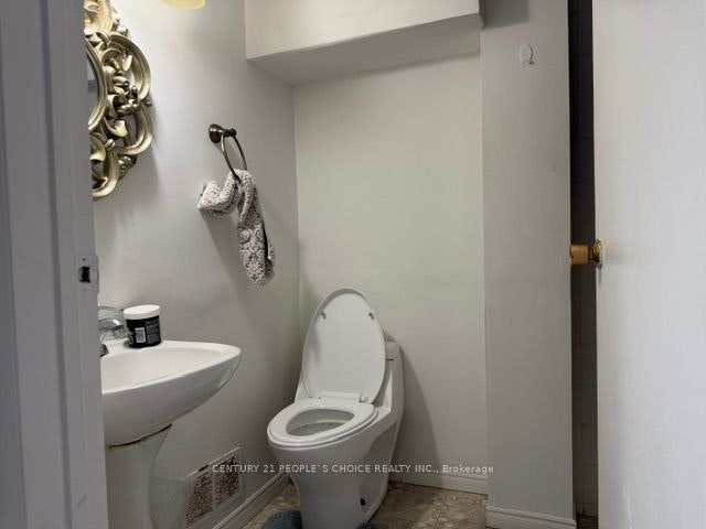 10 Juliana Square, Brampton, ON, L6S 2L4 - 13