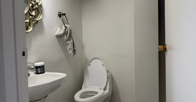 10 Juliana Square, Brampton, ON, L6S 2L4 - 13