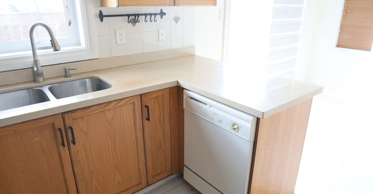 43 Beachsurf Road, Brampton, ON, L6R 2R4 - 8