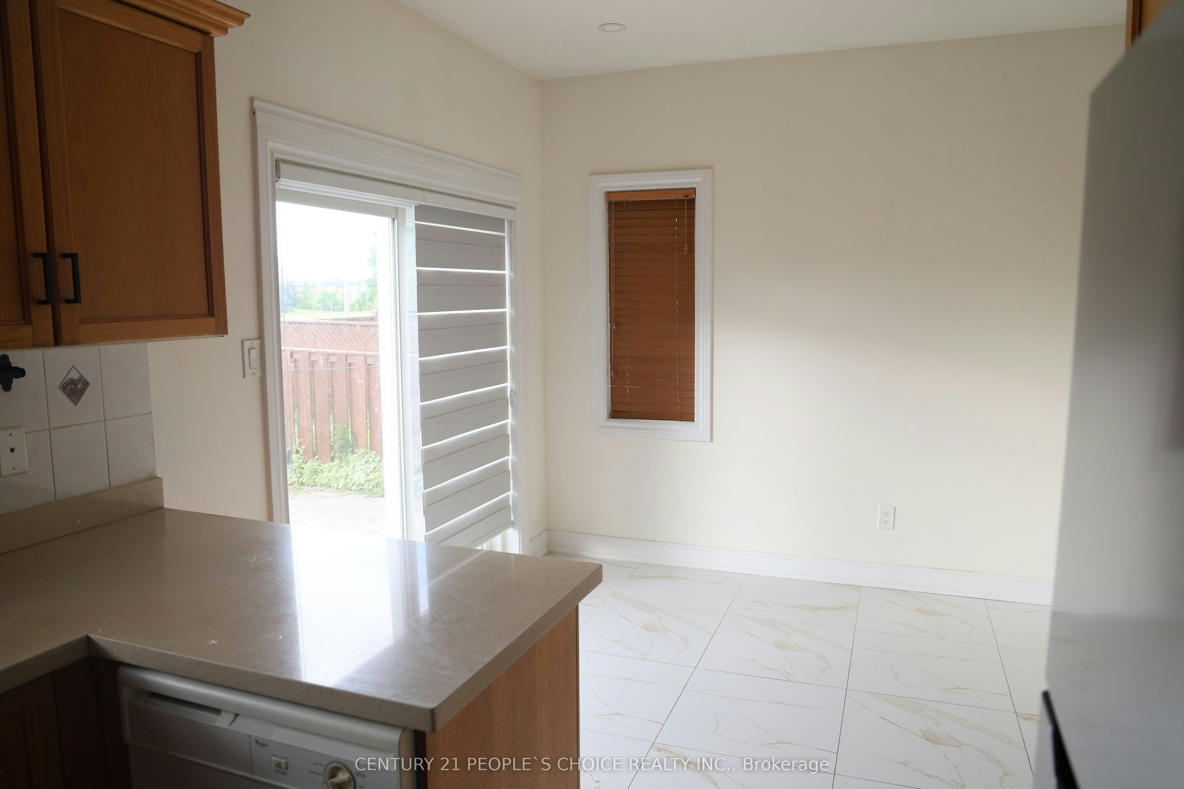 43 Beachsurf Road, Brampton, ON, L6R 2R4 - 7