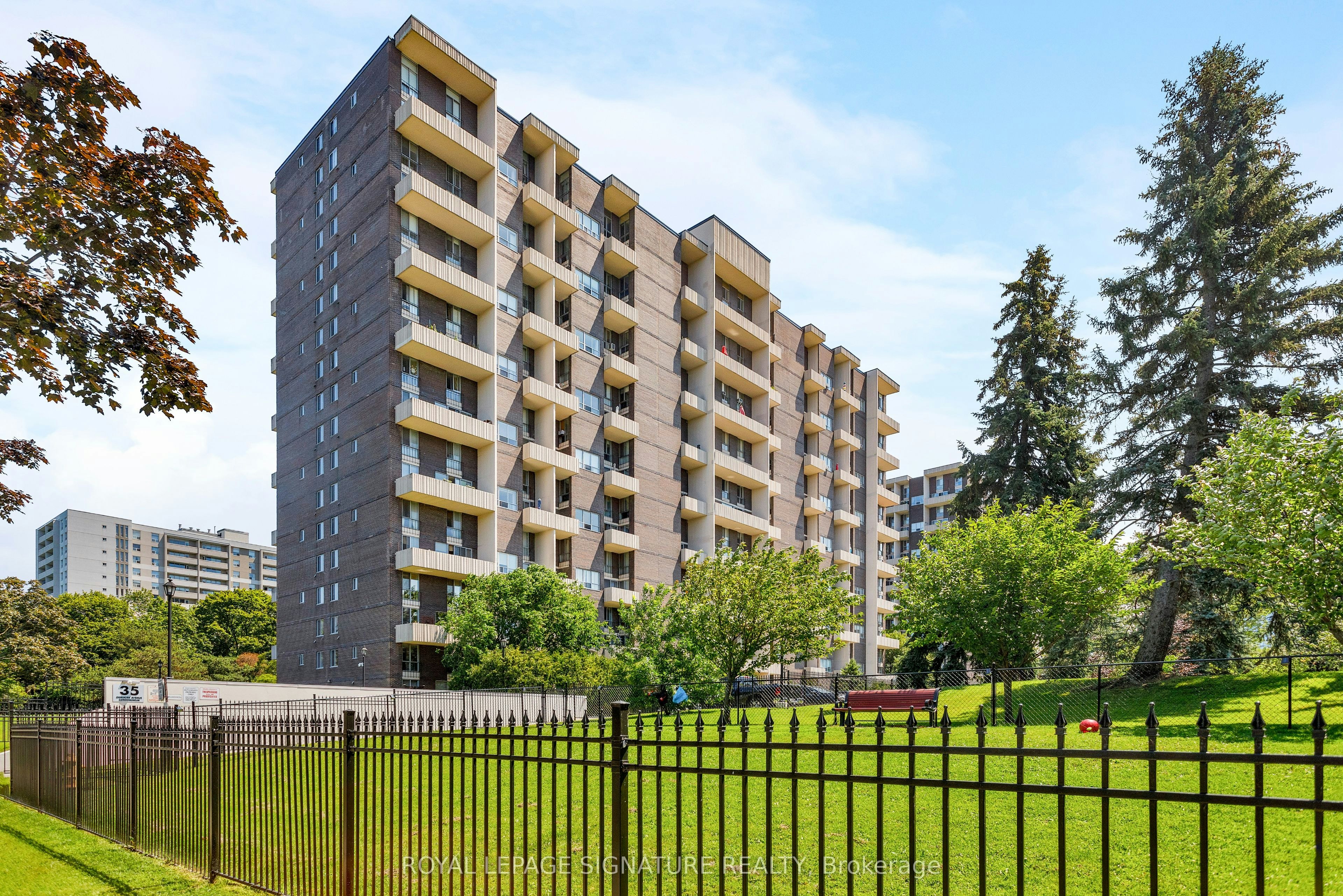 302-35 Ormskirk Avenue, Toronto, ON, M6S 1B2 - 32