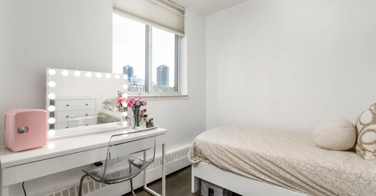 302-35 Ormskirk Avenue, Toronto, ON, M6S 1B2 - 30