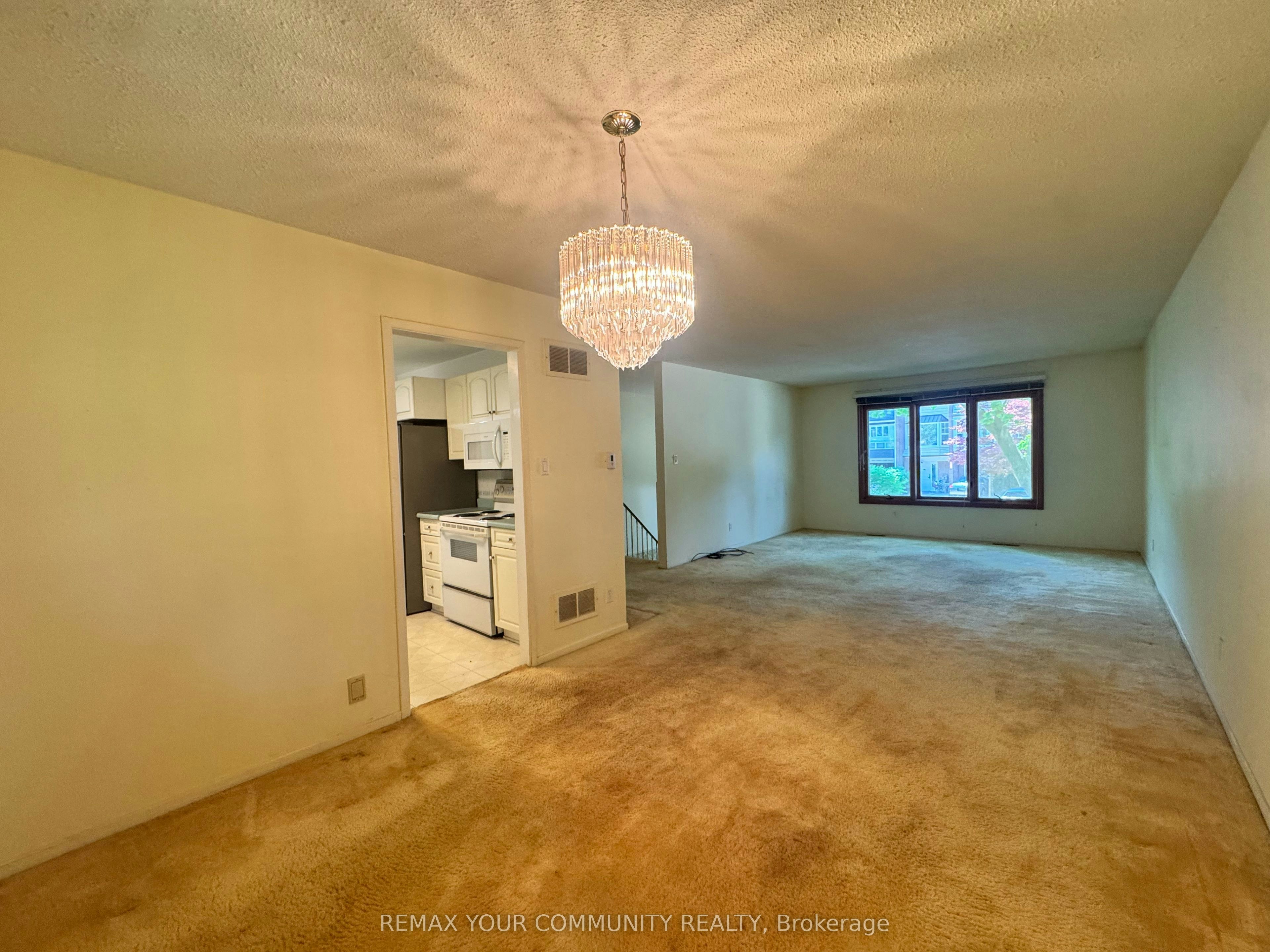 2063 Waters Edge Drive, Oakville, ON, L6L 1A3 - 6