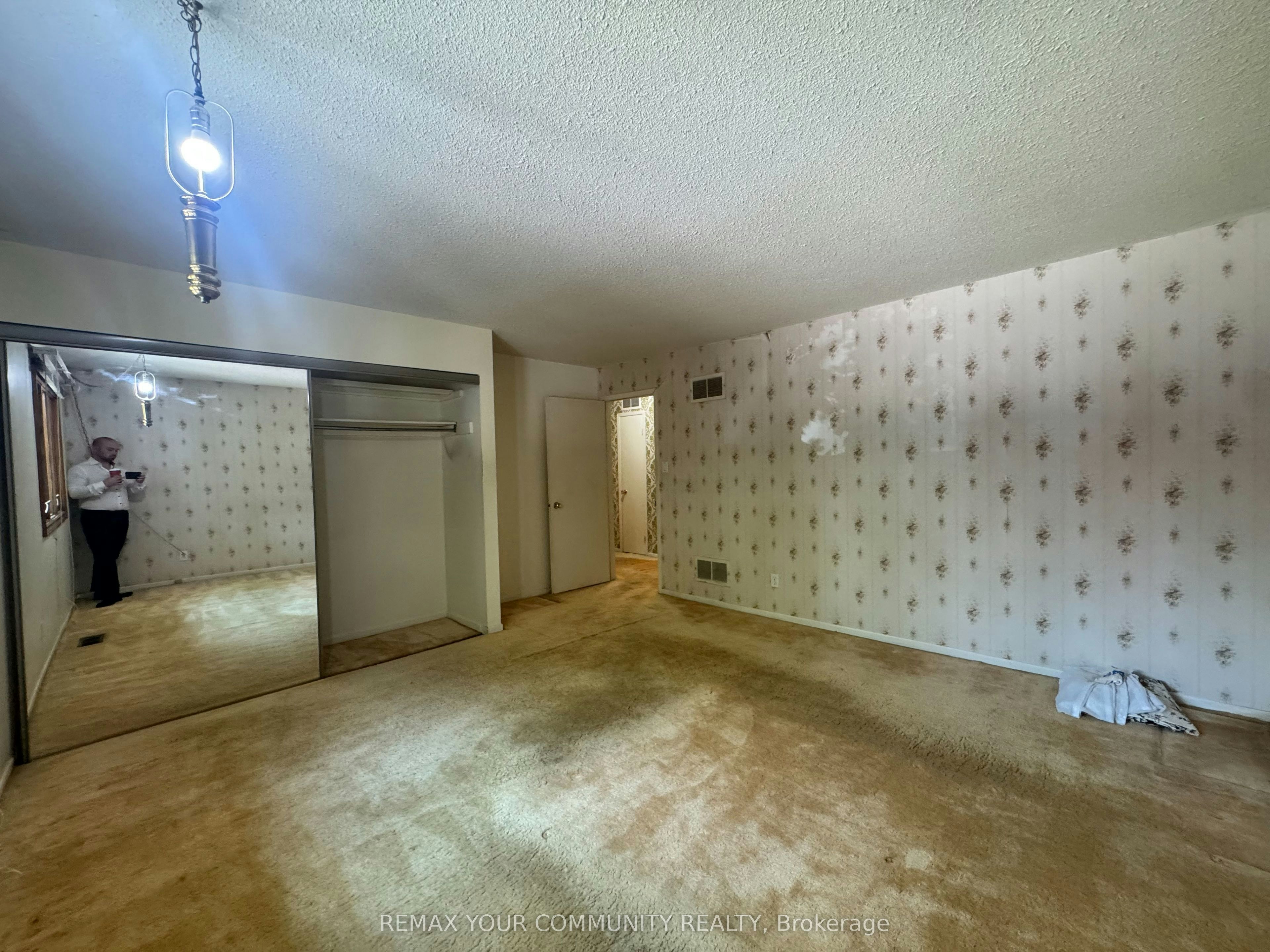 2063 Waters Edge Drive, Oakville, ON, L6L 1A3 - 13