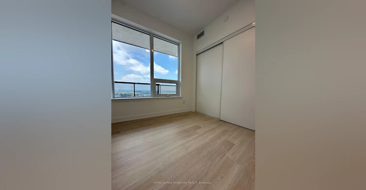 2208-5105 Hurontario Street, Mississauga, ON, L4Z 0C9 - 11