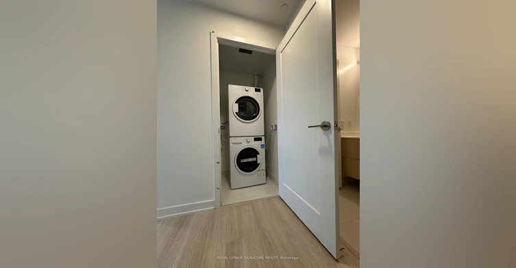2208-5105 Hurontario Street, Mississauga, ON, L4Z 0C9 - 16