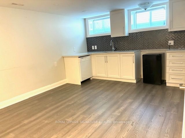 625 Braemore Road, Burlington, ON, L7N 3E6 - 4