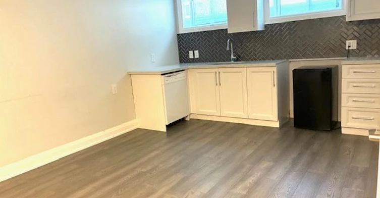 625 Braemore Road, Burlington, ON, L7N 3E6 - 4