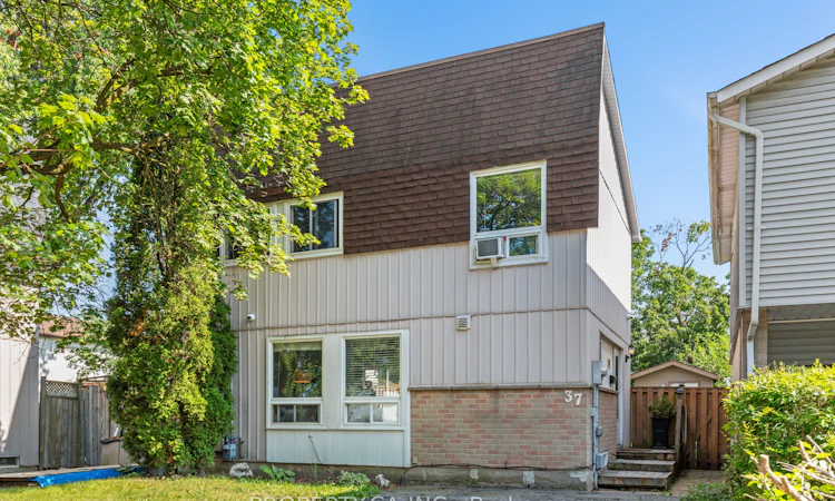 37 Gladstone Square